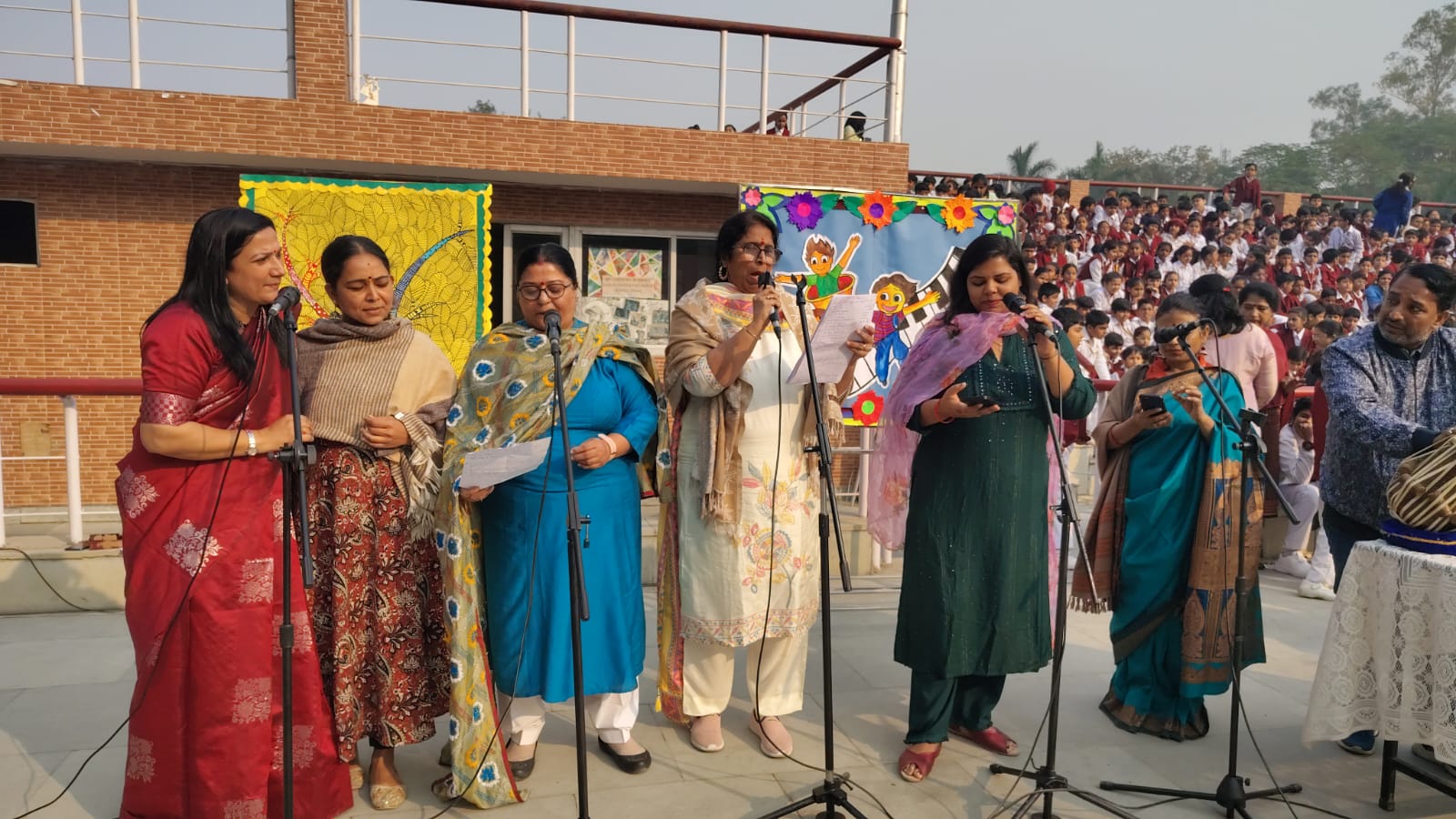 /File/17/9YT_Children Day 07.jpeg